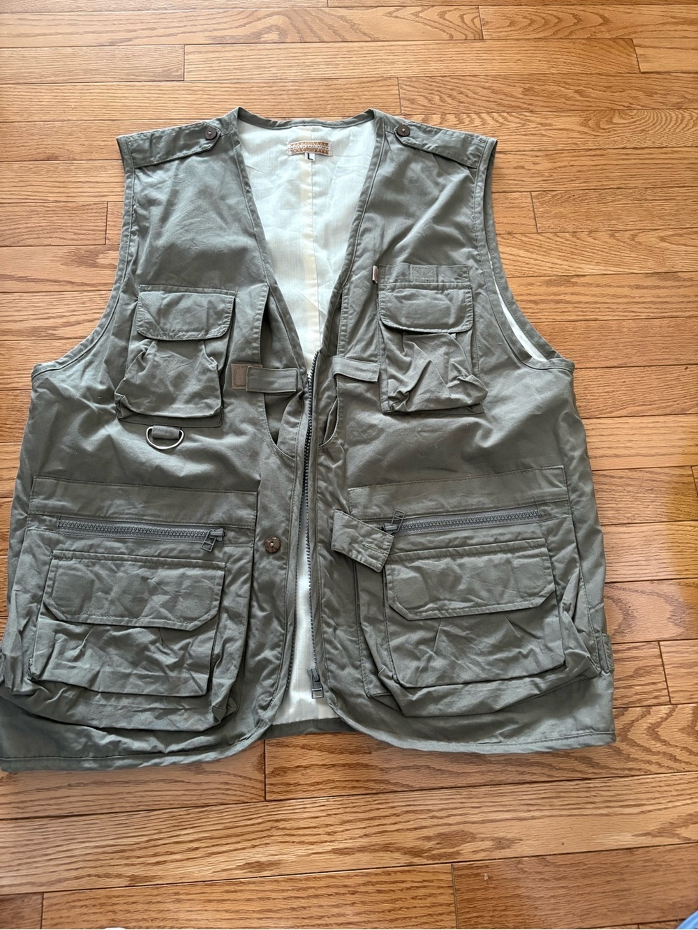 Men's Olive Multi-Pocket Utility Vest